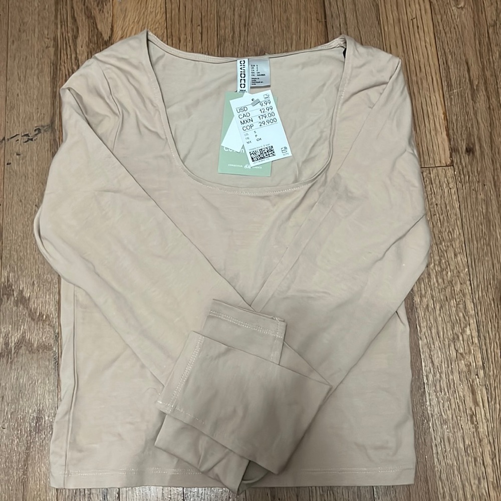 H&M long sleeve shirt